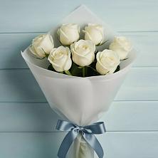 Букет 7 Белых роз Эдлесс Лав в Льялово
