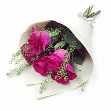 Букет цветов из:  Розы в Льялово