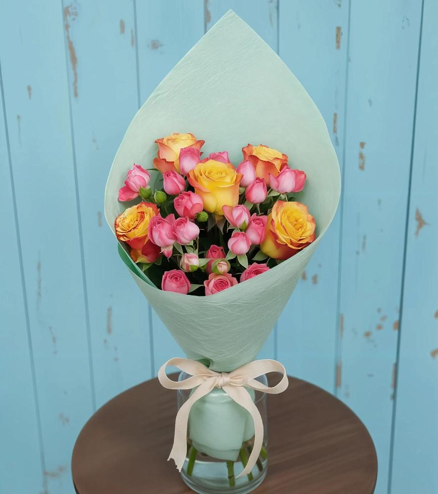 Букет цветов из: Розы в Льялово