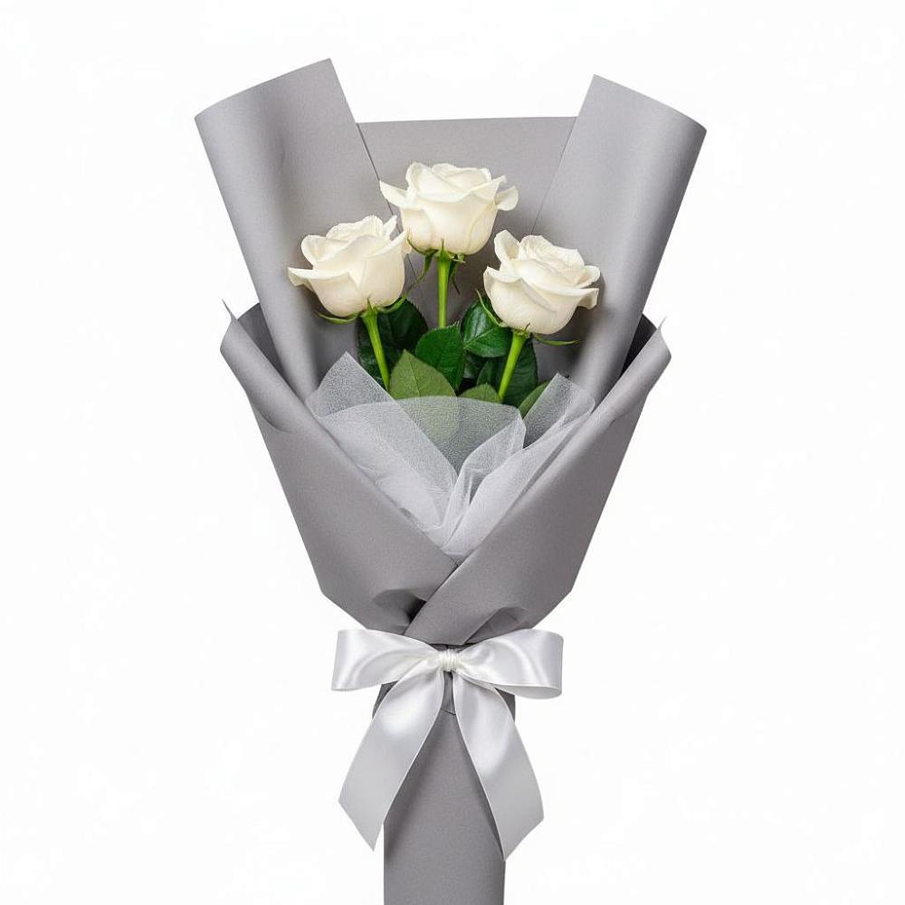 Букет 3 белые розы в Льялово