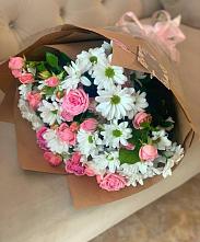 Букет цветов из:  Розы и Хризантемы в Льялово