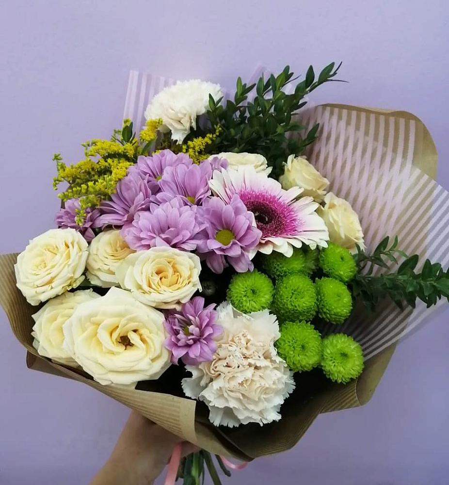 Букет цветов из: Хризантемы, Розы, Гвоздики и Герберы в Льялово